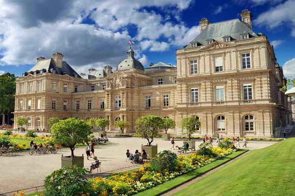 большой герцогский дворец в Люксембурге